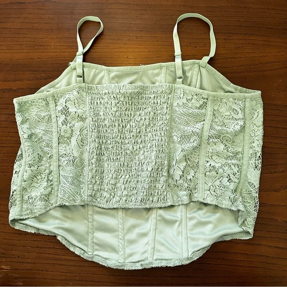 Torrid Lace Bustier Top in Light Green 3X - Picture 1 of 4